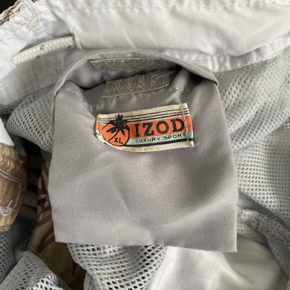 IZOD Men’s XL Hawaiian Print Tan and White 40” X 8.5” Cargo Pocket Swim Trunks - Picture 10 of 10